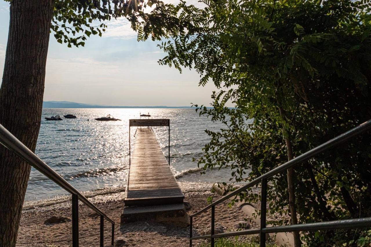 Camping Zocco Manerba del Garda Exterior photo