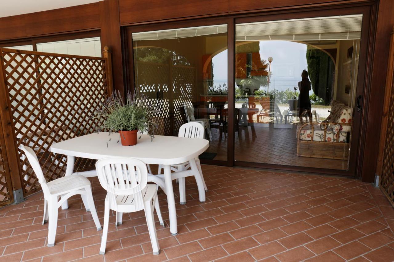 Camping Zocco Manerba del Garda Exterior photo