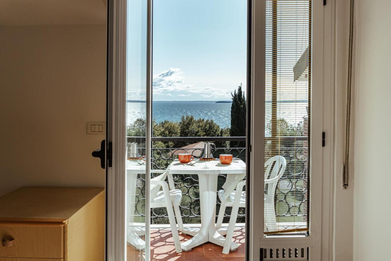 Camping Zocco Manerba del Garda Exterior photo